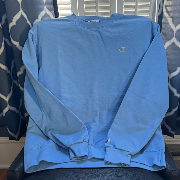 Champion Sweatshirt - Picture 1 of 4